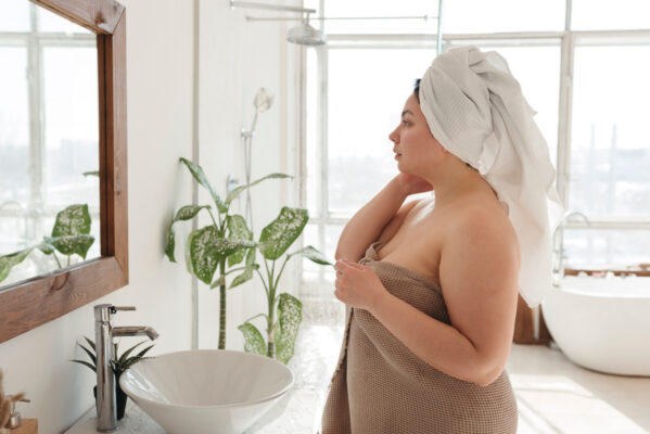 Ta-Ta Towels are the Post-Shower Necessity That’ll Aid in the Fight Against Under-Boob Sweat
