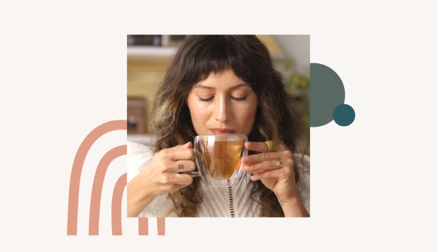 Want To Clear Afternoon Brain Fog? Try This Energizing Herbal Tea With Nootropics