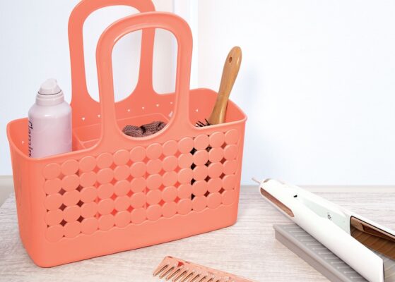 These Are the Very Best Shower Caddies for College