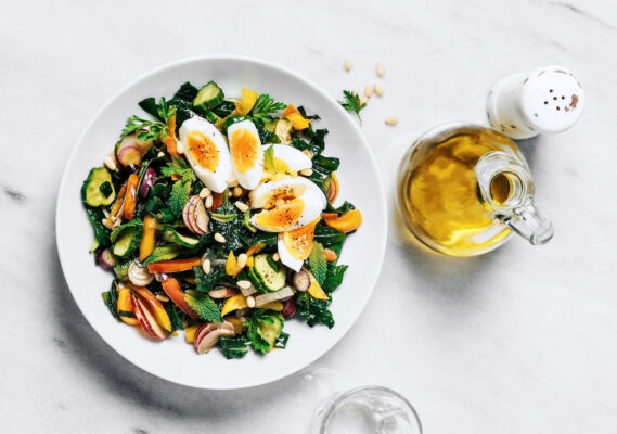 The 5 Golden Rules for Healthy Eating, According to a Doctor and an RD