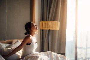 Here's Exactly How Long It Takes To Train Yourself To Wake Up an Hour Earlier