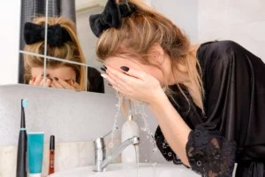 3 Signs Your Cleanser Is Completely Wrong for Your Skin—And What To Use Instead