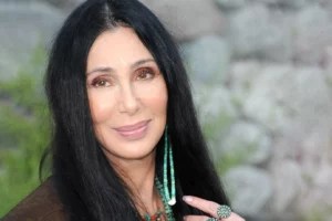 Cher's early '90s workout videos make me want to turn back time