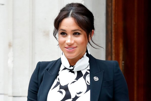 Meghan Markle's 10-Bedroom Countryside "Cottage" Is the Ultimate Wellness Sanctuary
