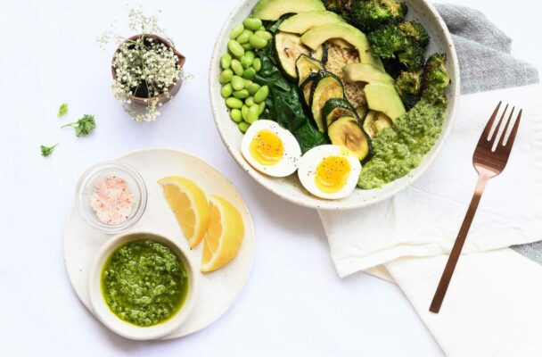 Add Major Goddess Vibes to Your Morning With This Glow-Inducing Breakfast Bowl