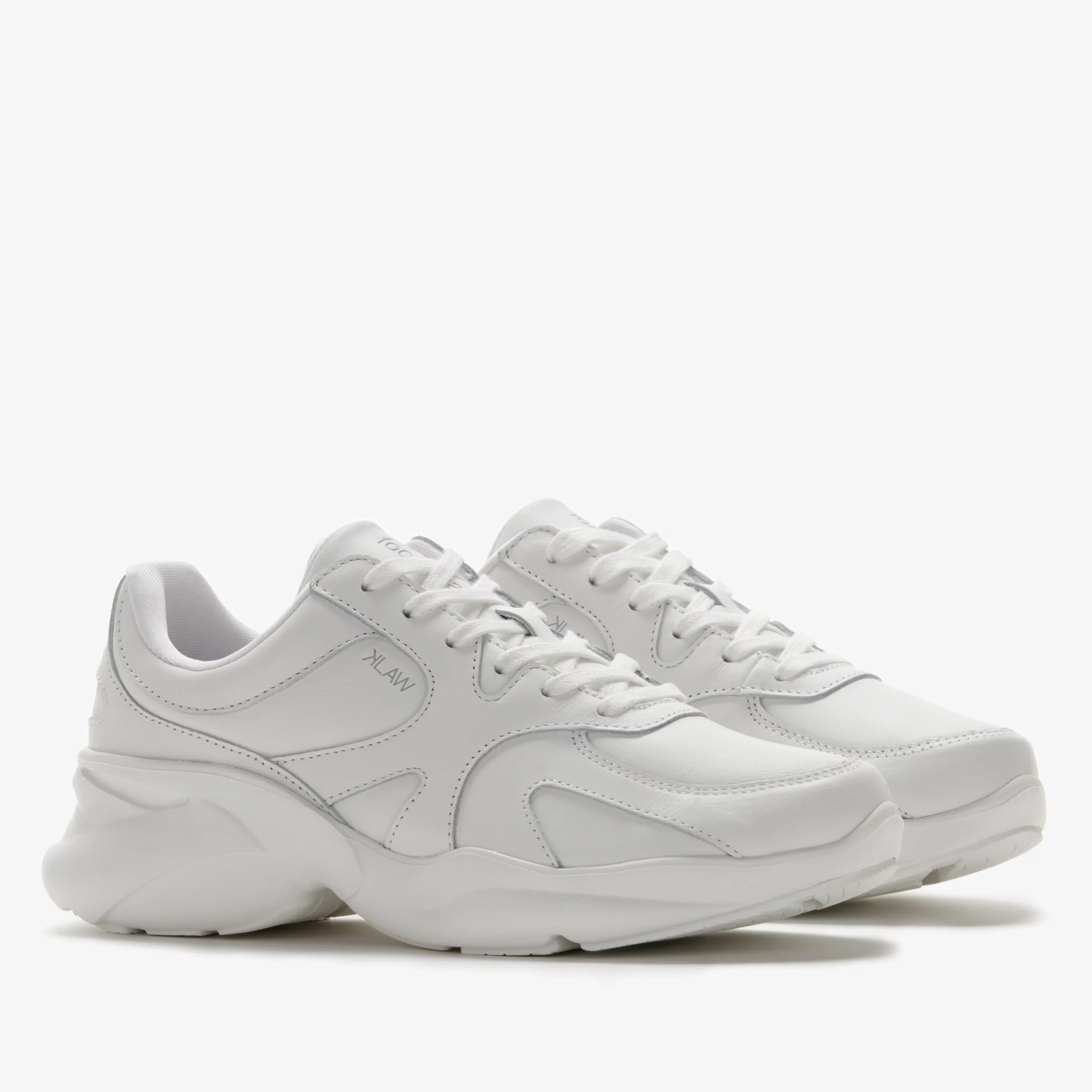 White Klaw tennis shoes good for walking with great arch support