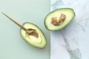 Avocado's health benefits make them well-worth the hype, says this top dietitian