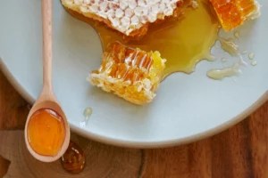 This Type of Honey Is the Sweetest 'Liquid Gold' for the Longest-Living People in the World
