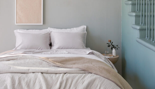 Sleep Experts Weigh In On the Most Important Winter Bedding Swaps for Chilly-but-Cozy Nights