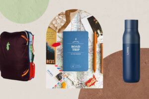 35 Best Gifts for Travelers