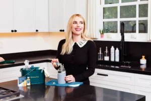 Why Emma Roberts Can't Stop Singing the Praises of This Eco-Friendly Spray Cleaner
