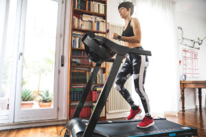 This 20-Minute Beginner's Running Workout Helped Me Get Back on the Treadmill After Two Years