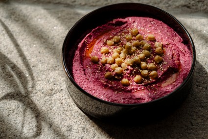 6 Anti-Inflammatory Dips and Spreads That Take 2 Minutes To Make