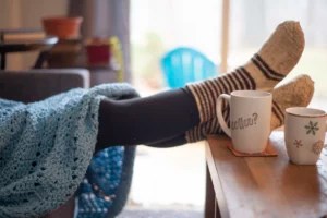 Going Barefoot Inside Can Be Bad for Your Feet—Podiatrists Recommend These Sock With Arch Support as a Solution
