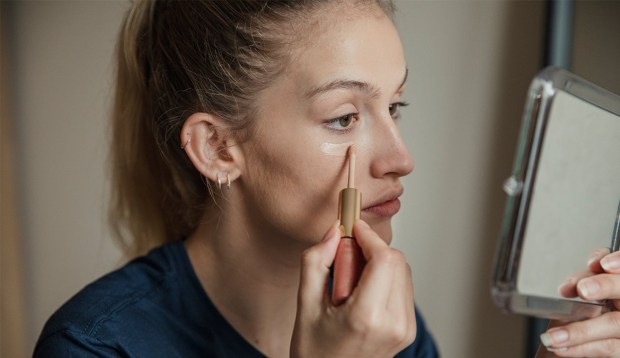 Watch in Action As This $16 Concealer Makes Eye Bags Disappear in 10 Seconds Flat