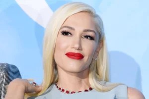 I Tried Gwen Stefani’s High Performance Red Lipstick, and I'm Now Convinced I Don’t Need To Wear Anything Else