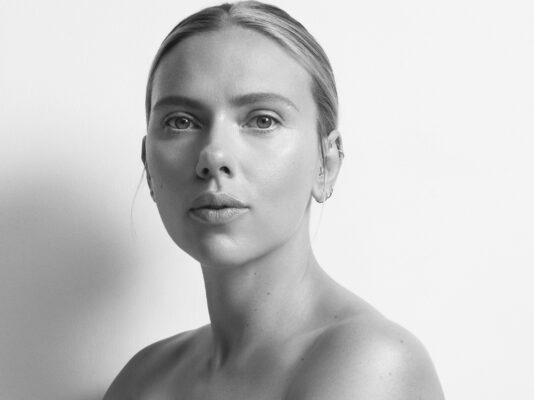 Scarlett Johansson Gets Real About Her New Minimalist Skin-Care Line