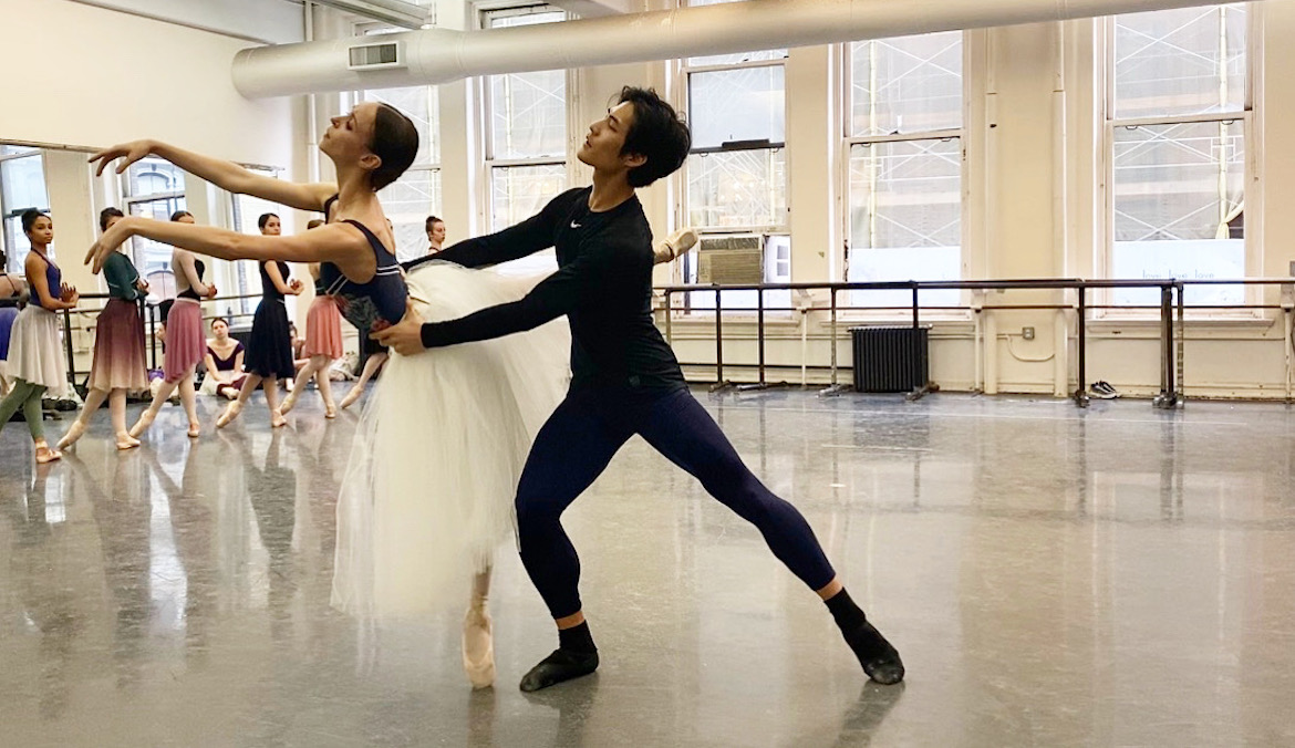 These Ballerina Core Exercises Are Subtle But Powerful