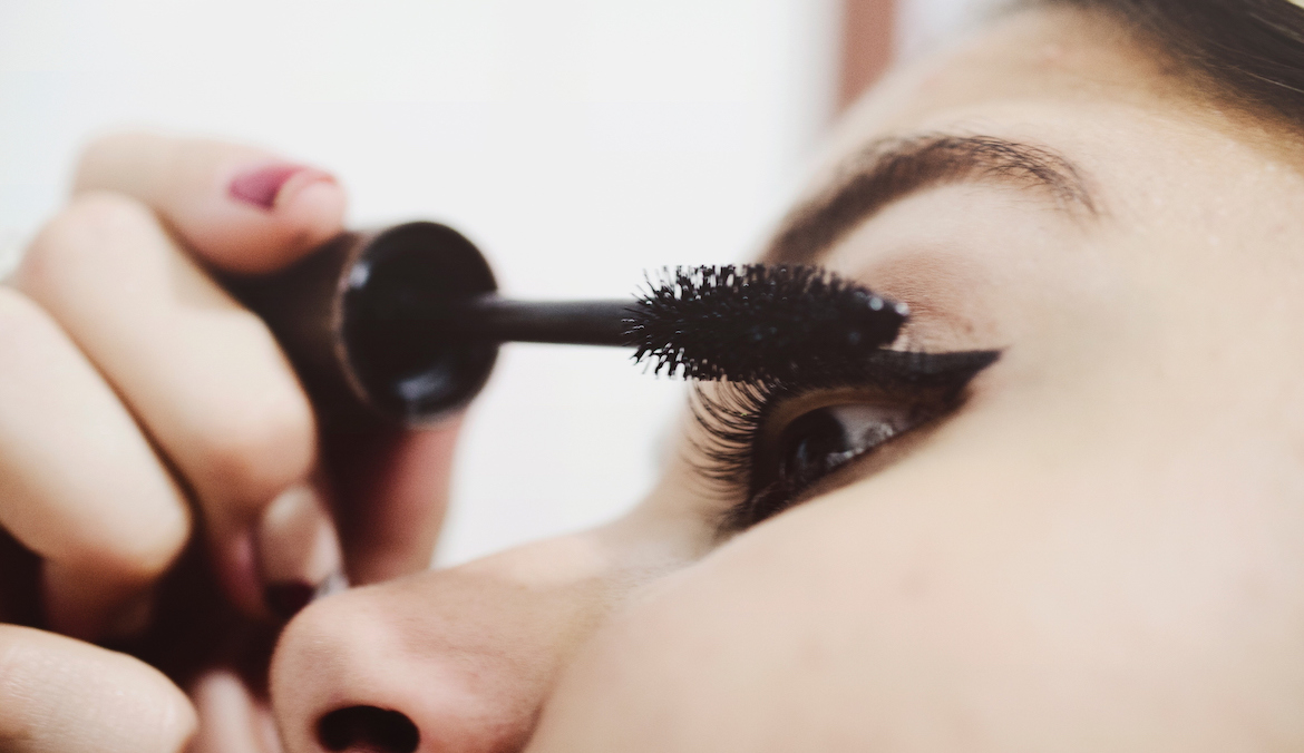 fungere Deltage reservoir We Tested 20 Most Popular Mascaras—These Are the 9 Best | Well+Good