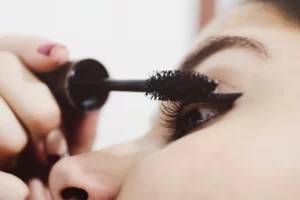I Tested the 20 Top-Selling Mascaras in the World—These Are the 10 Best