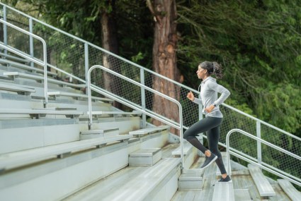 Unlock Tight Hip Flexors (and Shave Time Off Your Mile) With These Mobility Moves