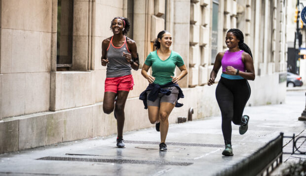 Jogging Is Making a Comeback Right Now—and We Are So Here for It