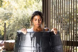 I Took an Ice Bath Every Day for 2 Weeks—Here's How It Soothed My Aches and Pains