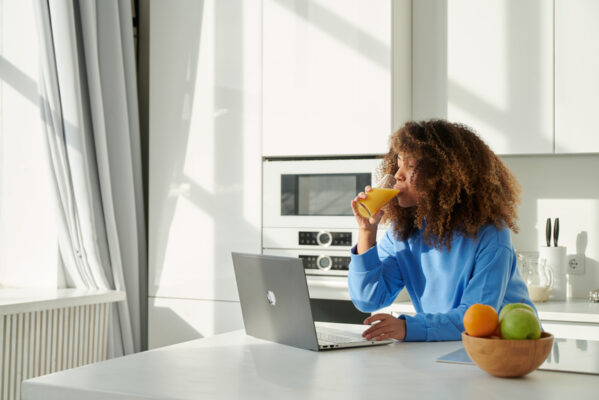 Should You Avoid Consuming Citrus (OJ and Lemon Water Included) On an Empty Stomach? Gastroenterologists...