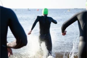 13 Triathlon Training Tips With a Basic Plan To Get Yourself Across the Finish Line