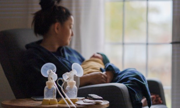 The Very Best Breast Pumps on the Market, According to Lactation Experts