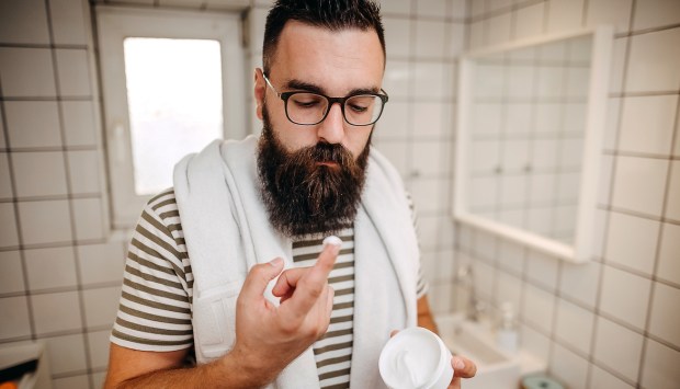 5 Super Basic Skin-Care Essentials That Every Dad Could Use at Home
