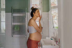 4 Skin-Care Savvy Moms Share the Pregnancy-Safe Products They Swear By