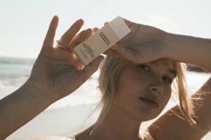 Summer Fridays Just Launched Their Most Requested Product Ever—A Mineral Sunscreen Serum (With Bonus Hydration and Aging Benefits)