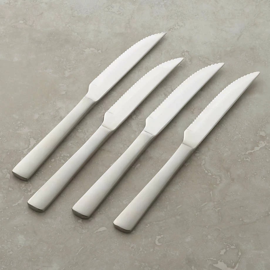 KitchenCraft MasterClass Steak Knives Set, Two Stainless Steel Knives for  Steak, Serrated Edges for Effortless Cutting, Stain and Corrosion  Resistant