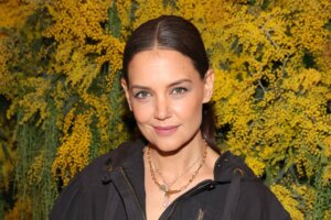 How To Get Katie Holmes' Favorite Sneakers for 35% Off Heading Into Black Friday