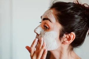 Finally: A Clarifying Clay Mask That Works for Dry, Sensitive Skin, Too