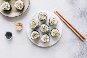 These Refreshing Cucumber 'Sushi' Rolls Are So Rich in Brain-Boosting Omega-3s, and They Take 5 Minutes To Make