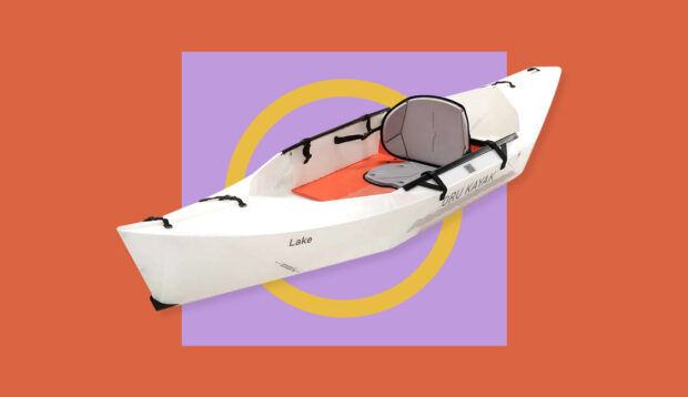 This Kayak Folds Up Like a Piece of Paper, and Is Perfect for City Dwellers...