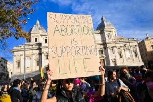 Idaho Universities Will Stop Referring Students for Birth Control in Wake of Near-Total Ban on Abortion