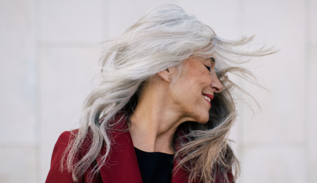 Stylists and Dermatologists Agree: These Are the Best—and Worst—Ingredients for Aging Hair