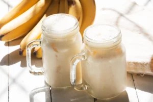 Consider This 3-Ingredient Homemade Banana Milk God’s Gift to Your Next Bowl of Cereal, Oatmeal, or Smoothie