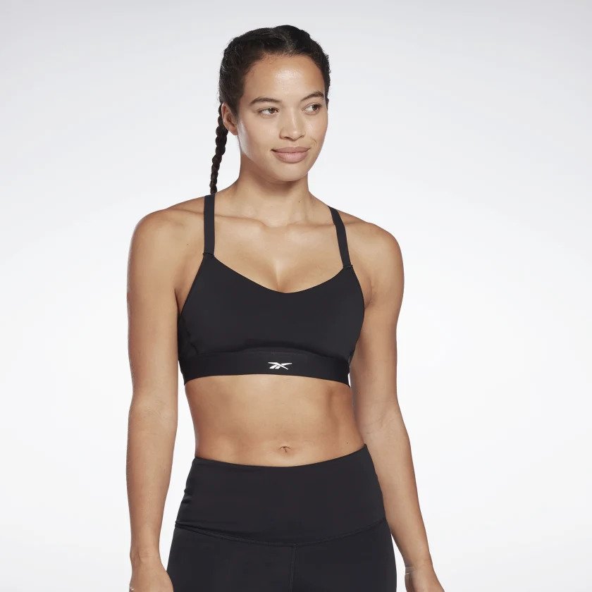 This Strappy Sports Bra is A Game-Changer for Small Boobs
