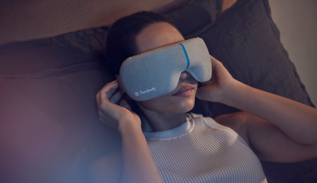 Therabody Just Released a Face-Jiggling Eye Mask, and We Want It