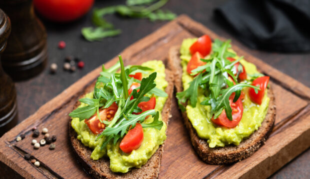 Why Dietitians Say That You Should Always Pair Avocado With Tomato