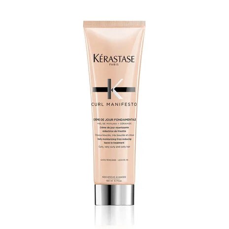 kerastase curl leave in conditioner on a white background