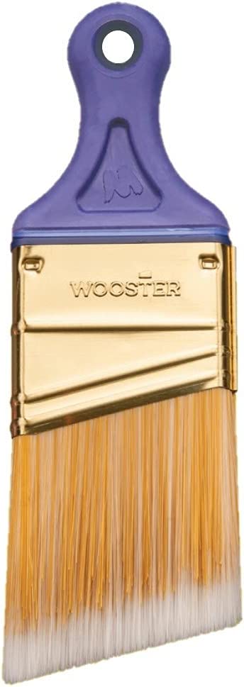 An angled paint brush with a short handle from Wooster