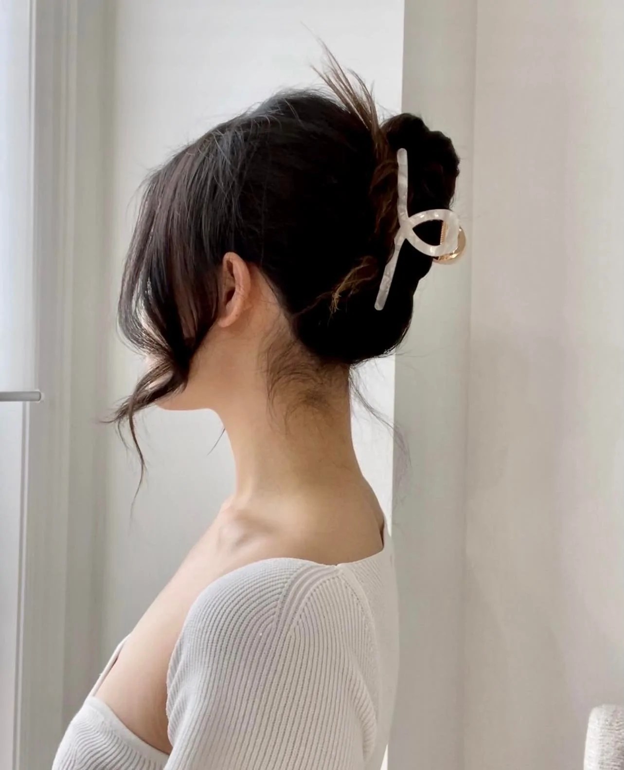 The Best Hair Clips for Thick Hair in 2023 | Well+Good