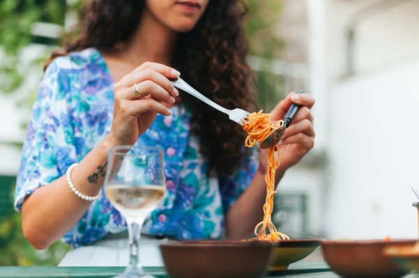 I’m a Trained Chef and Pasta Snob, and This New Gut-Friendly, Bone Health-Boosting Alternative Pasta...