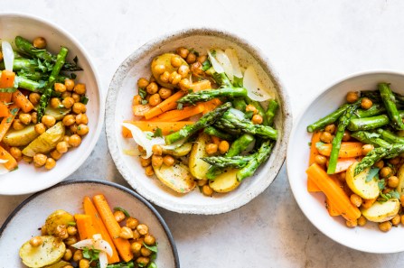 The Longevity-Boosting Benefits of Following a (Mostly) Plant-Based Diet Are... Eye-Opening