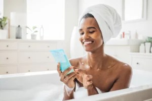 'I'm a Dermatologist, and Here's Why Your Skin Is Begging for Probiotic Body Washes This Winter—These Are the 4 Best'